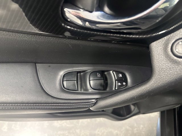 Used 2018 Nissan Rogue SL FWD image 10