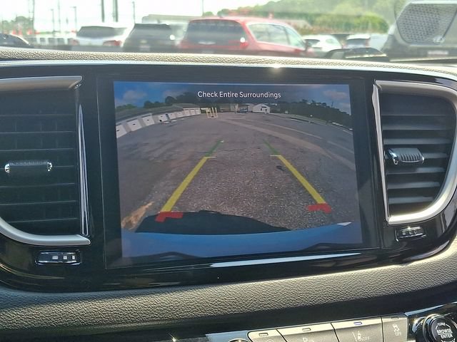 Used 2025 Chrysler Pacifica Select FWD image 18