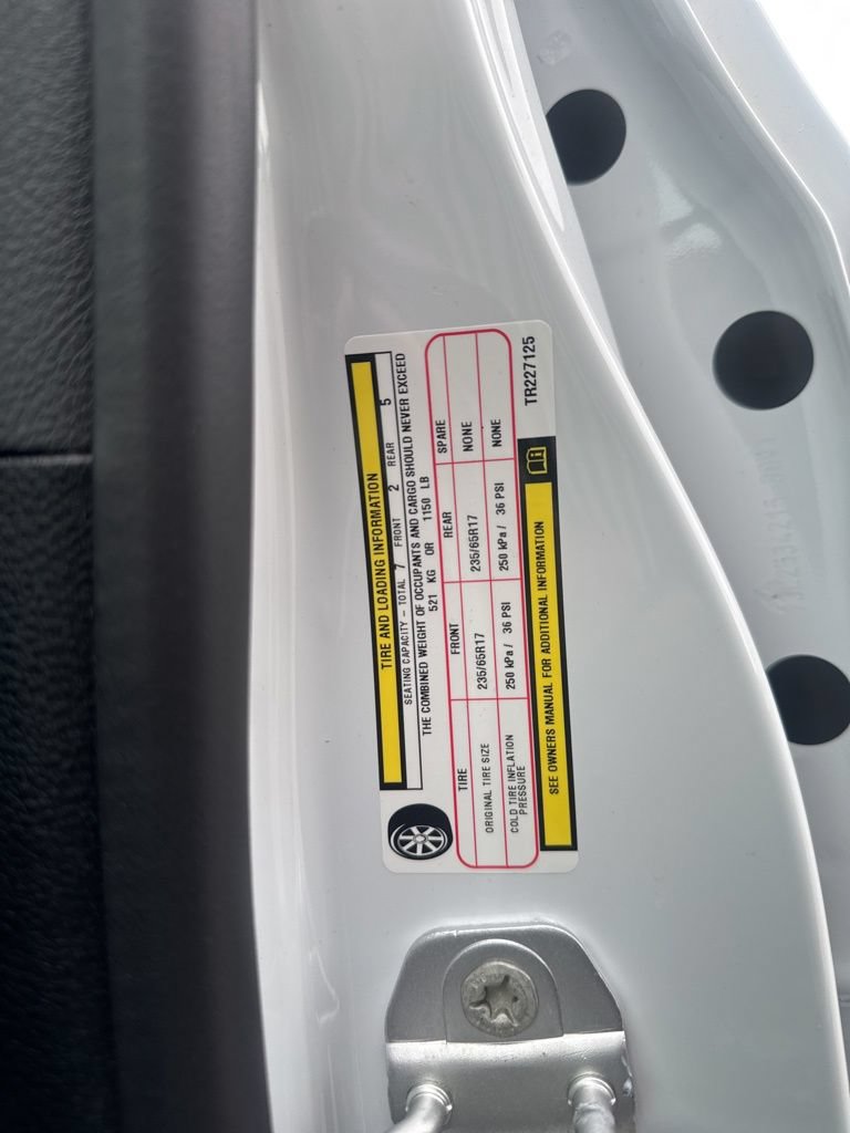 New 2026 Chrysler Voyager LX FWD image 23