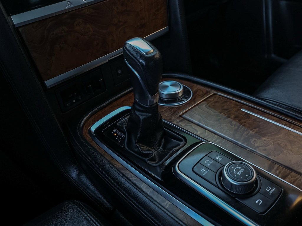 Used 2022 Nissan Armada SL w/ Captain's Chairs Package image 31