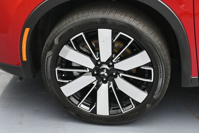 Used 2025 Mitsubishi Outlander SE FWD image 7