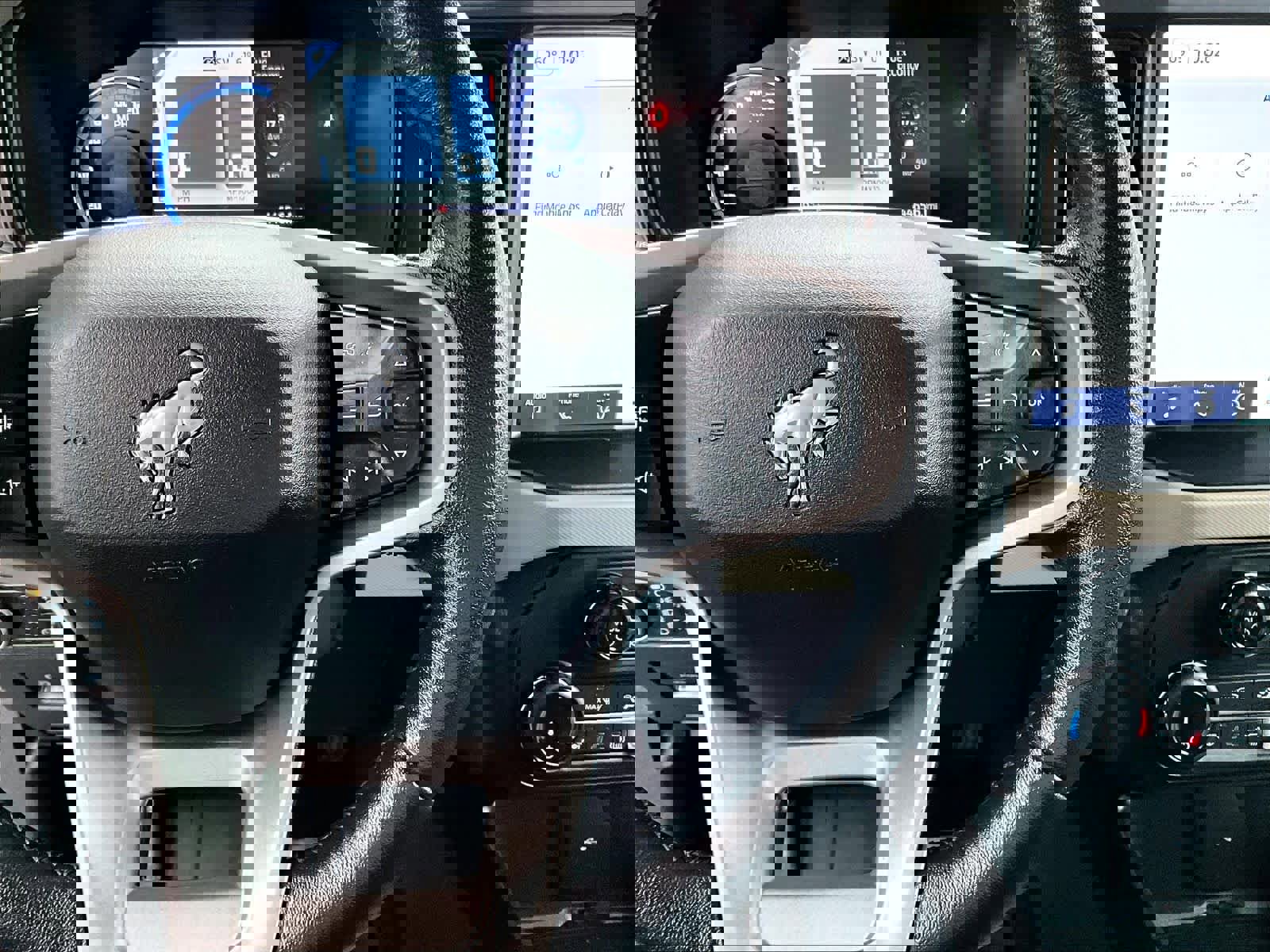 Used 2022 Ford Bronco Wildtrak image 25