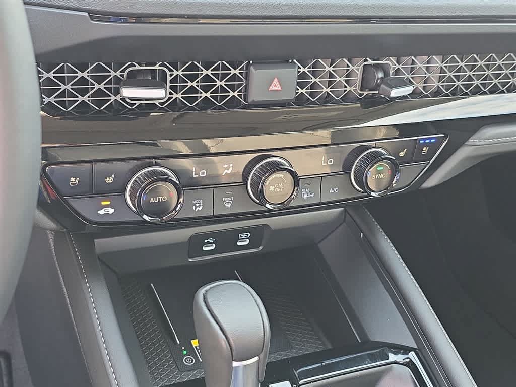 Used 2025 Honda Accord Touring image 21