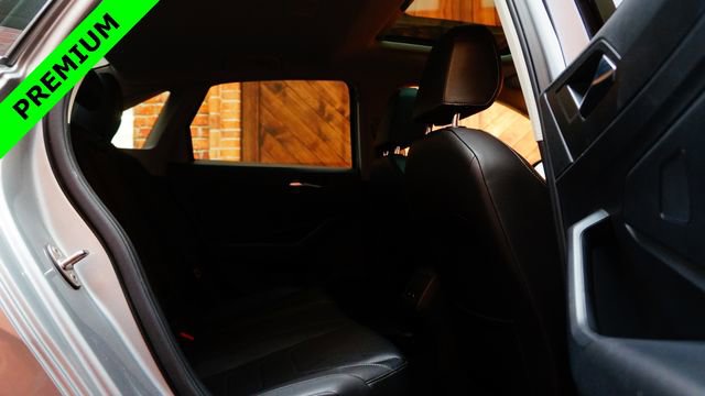 Used 2020 Volkswagen Jetta SEL Premium image 46