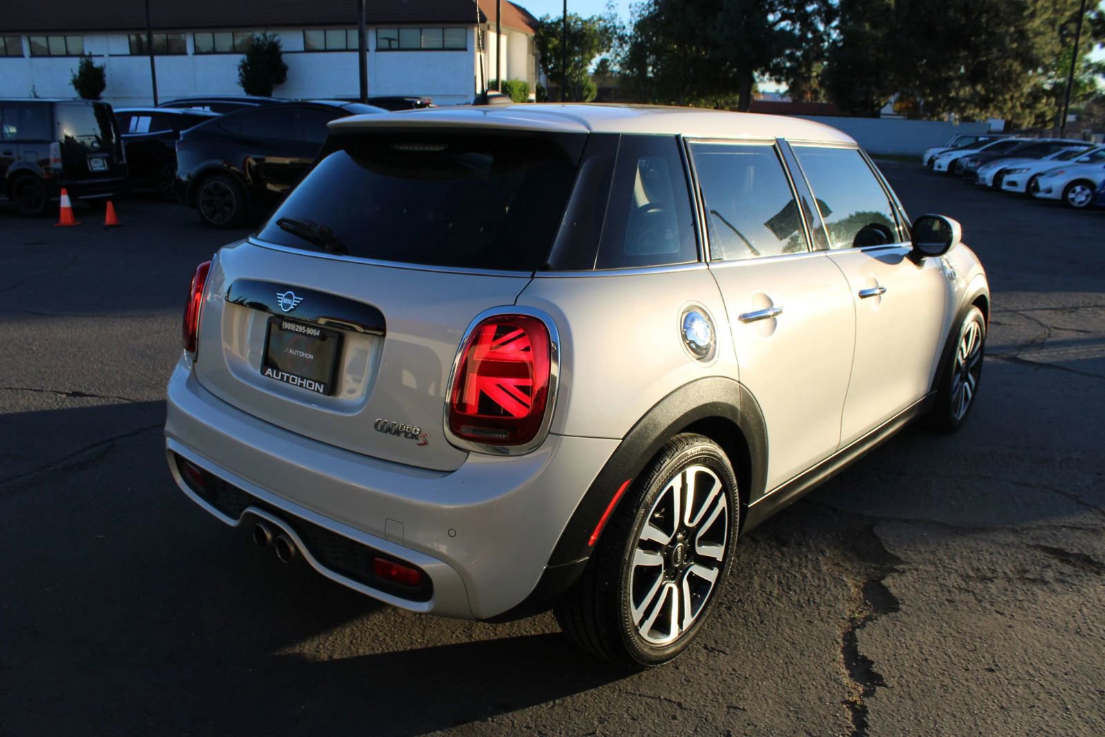 Used 2020 MINI Cooper S w/ Storage Package image 40