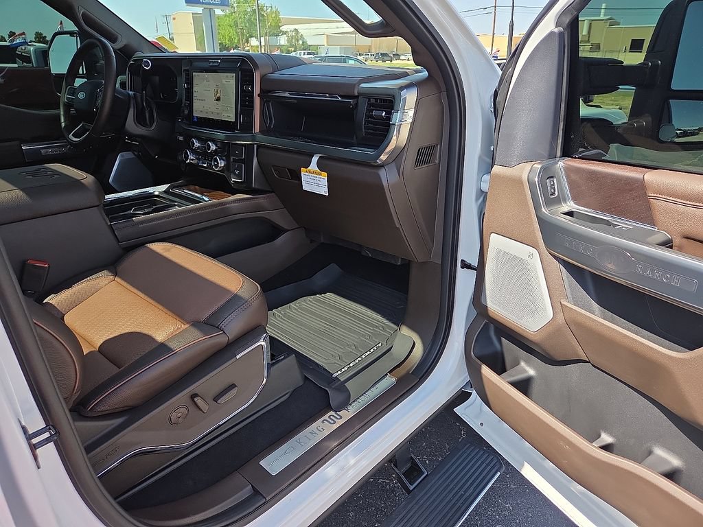 Used 2026 Ford F350 King Ranch AWD/4WD image 13