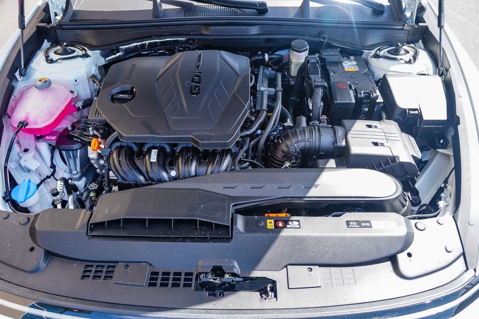 New 2025 Hyundai Sonata SE FWD image 12