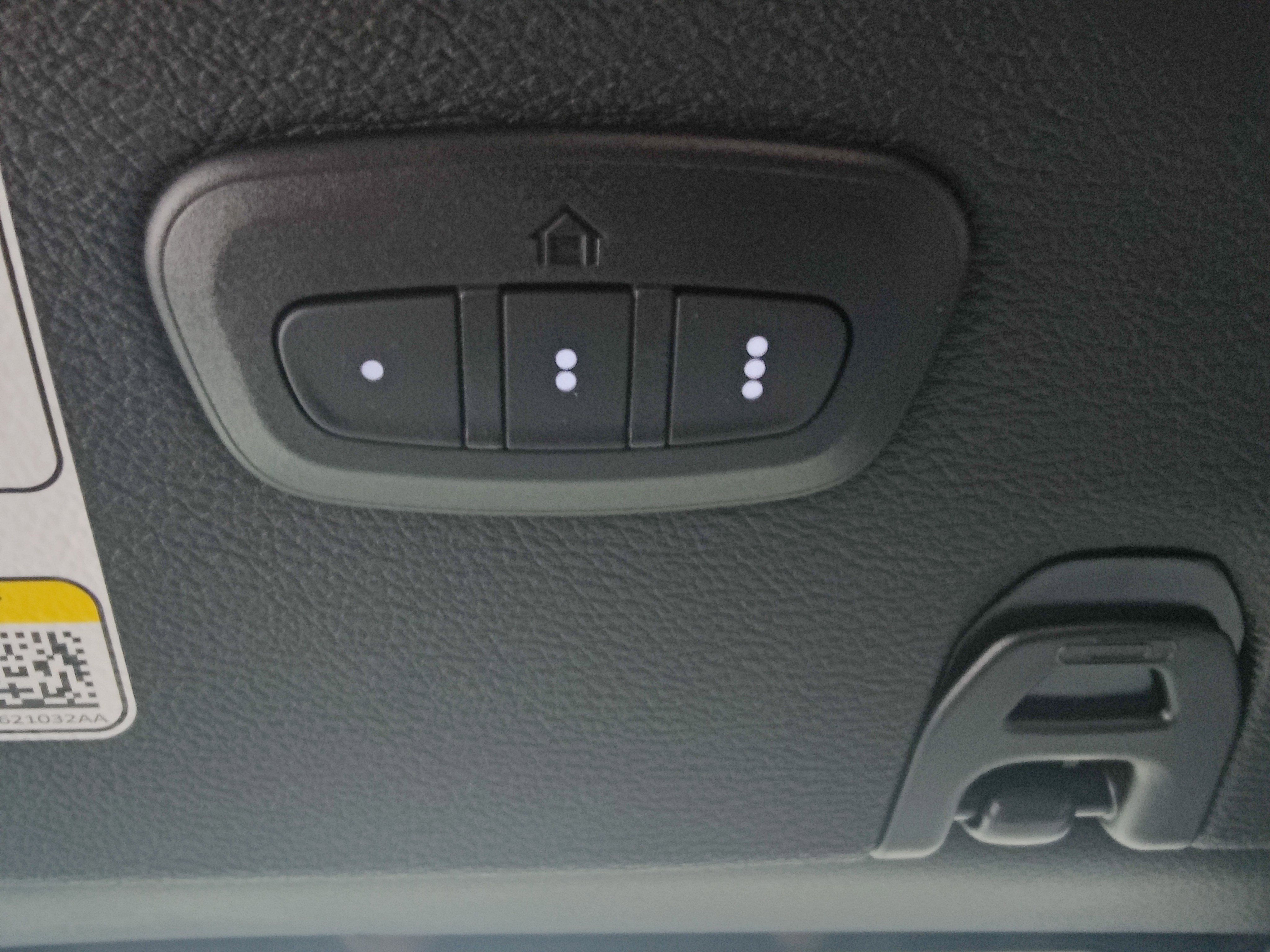 Used 2025 Jeep Wrangler Unlimited Rubicon 4xe w/ Convenience Group image 23