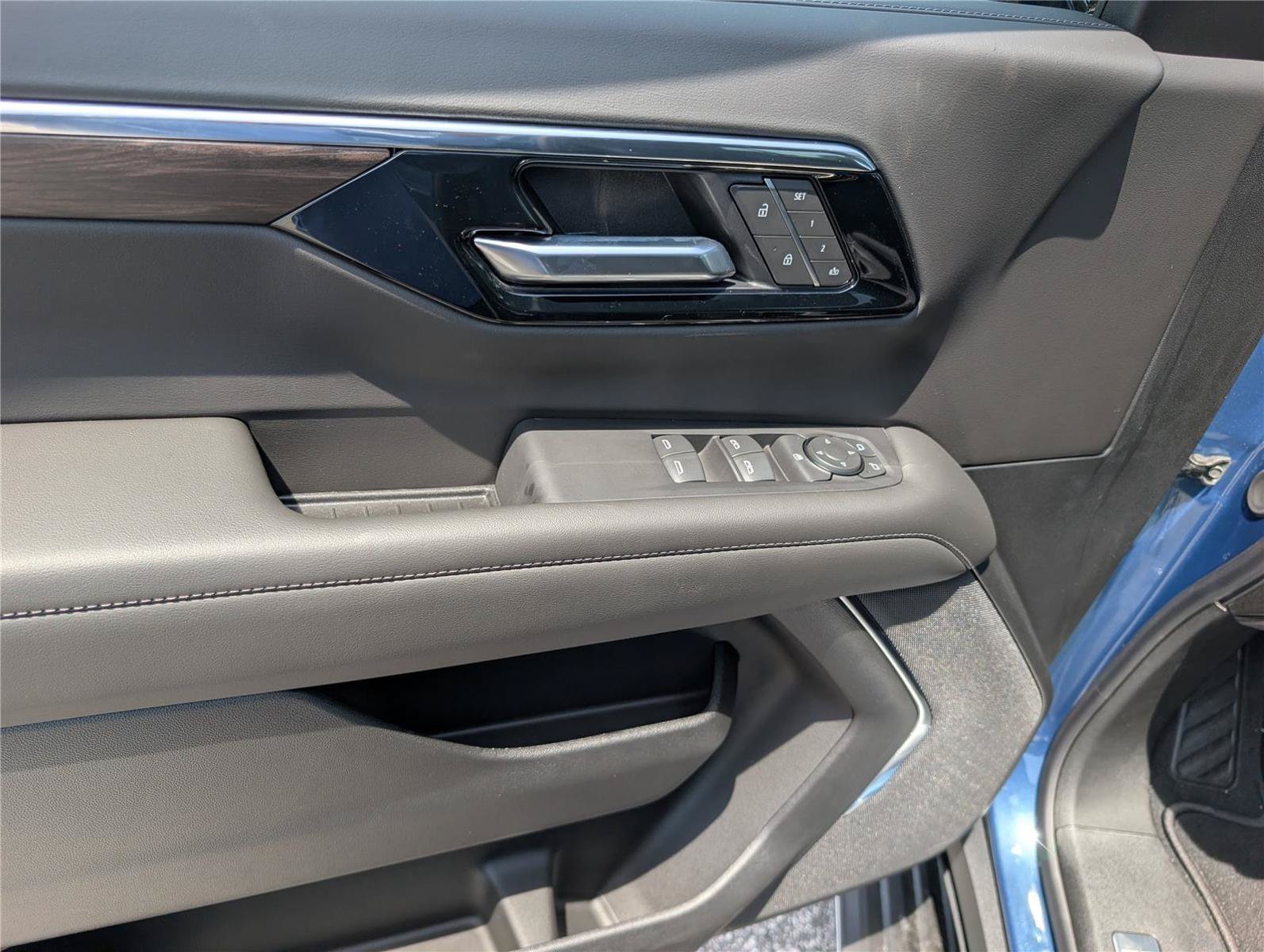 New 2026 Chevrolet Tahoe LT AWD/4WD image 18