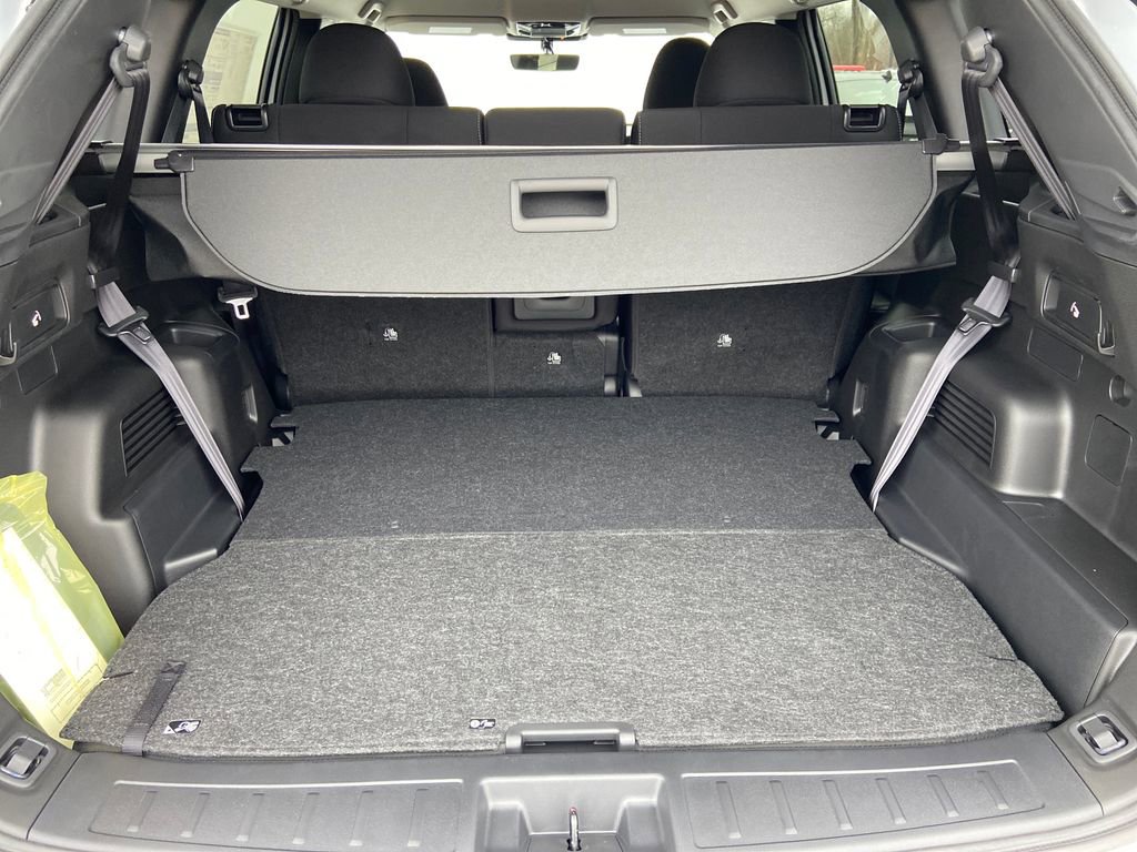 New 2026 Mitsubishi Outlander ES image 18