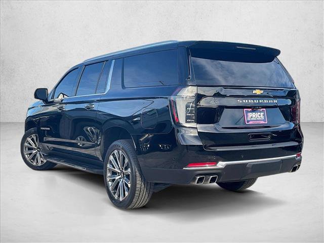 Certified 2025 Chevrolet Suburban High Country RWD image 13