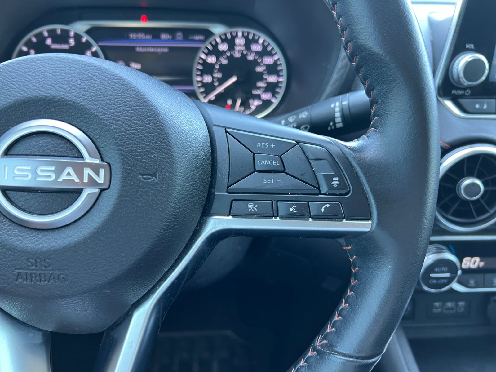 Used 2024 Nissan Sentra SR FWD image 27