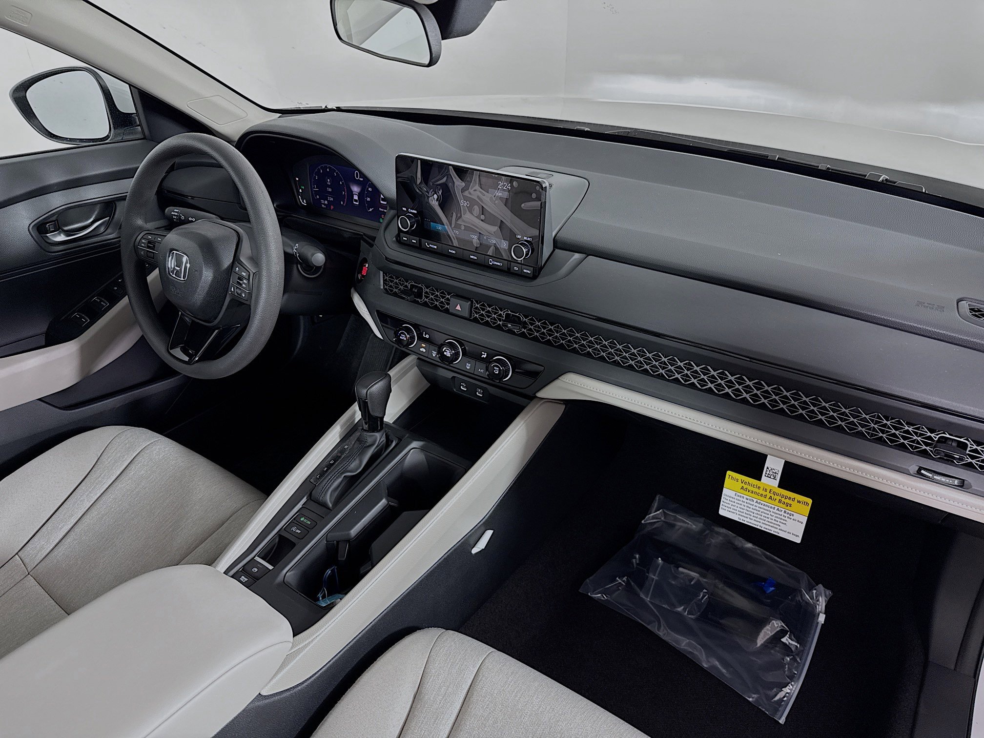 New 2025 Honda Accord LX image 33