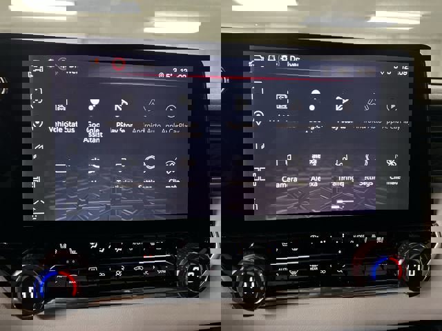 Used 2024 GMC Canyon AT4X w/ AT4X AEV Edition image 13