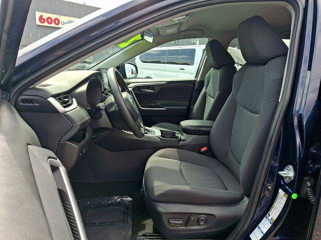 Certified 2021 Toyota RAV4 XLE AWD/4WD image 8