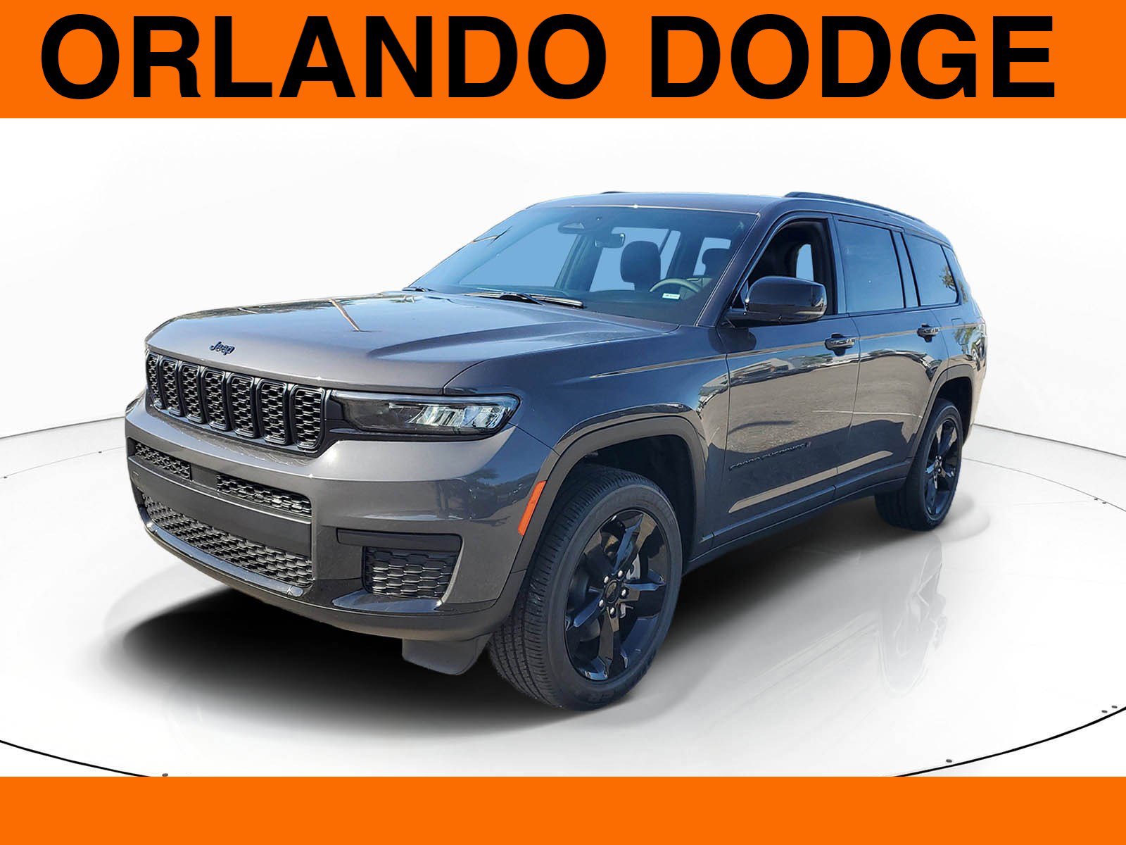 New 2025 Jeep Grand Cherokee L Altitude image 2