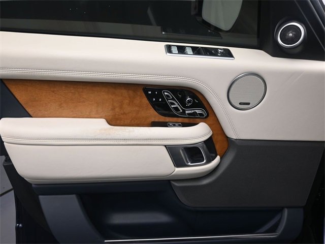 Used 2020 Land Rover Range Rover Autobiography image 5