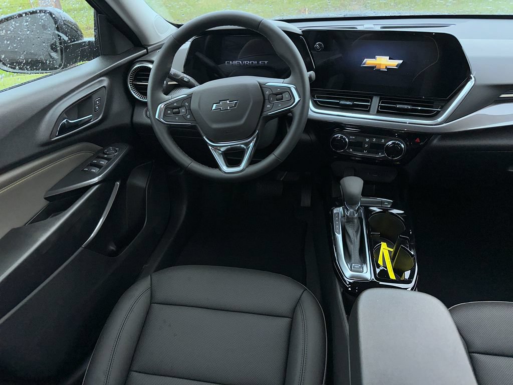 New 2026 Chevrolet Trax ACTIV w/ Driver Confidence Package FWD image 14