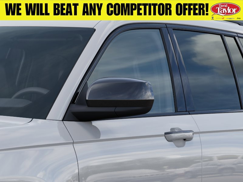 New 2025 Jeep Grand Cherokee Altitude w/ Trailer Tow Package AWD/4WD image 13