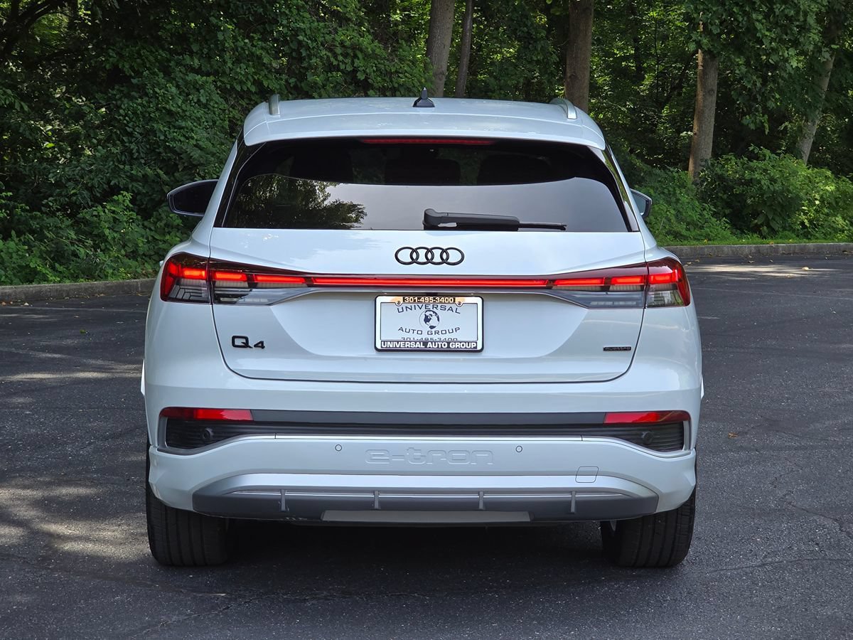 Used 2026 Audi Q4 e-tron Premium w/ Convenience Package AWD/4WD image 5