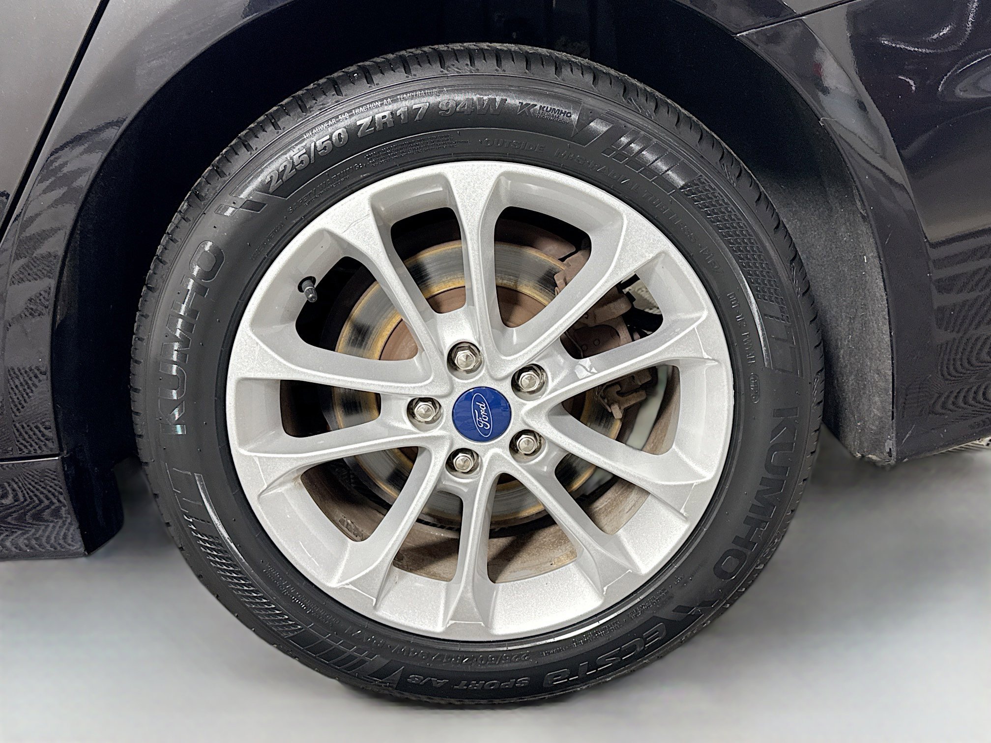 Used 2020 Ford Fusion SE image 29