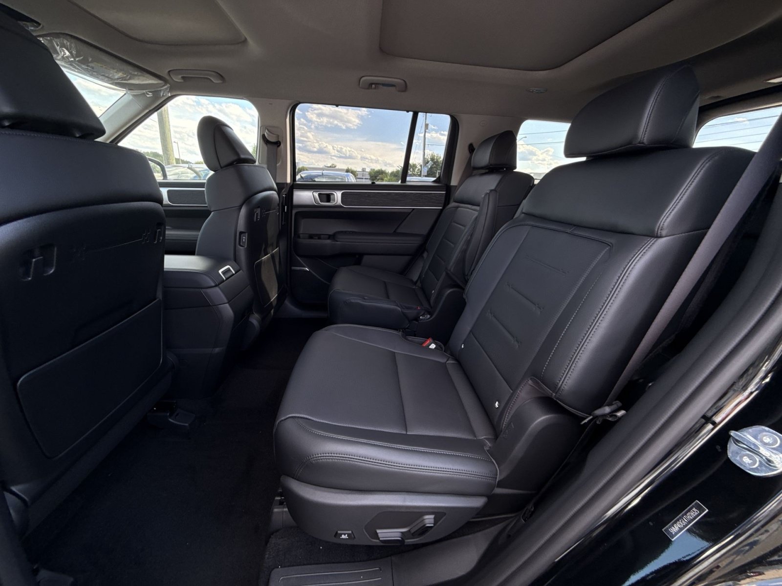 New 2026 Hyundai Santa Fe Limited AWD/4WD image 25