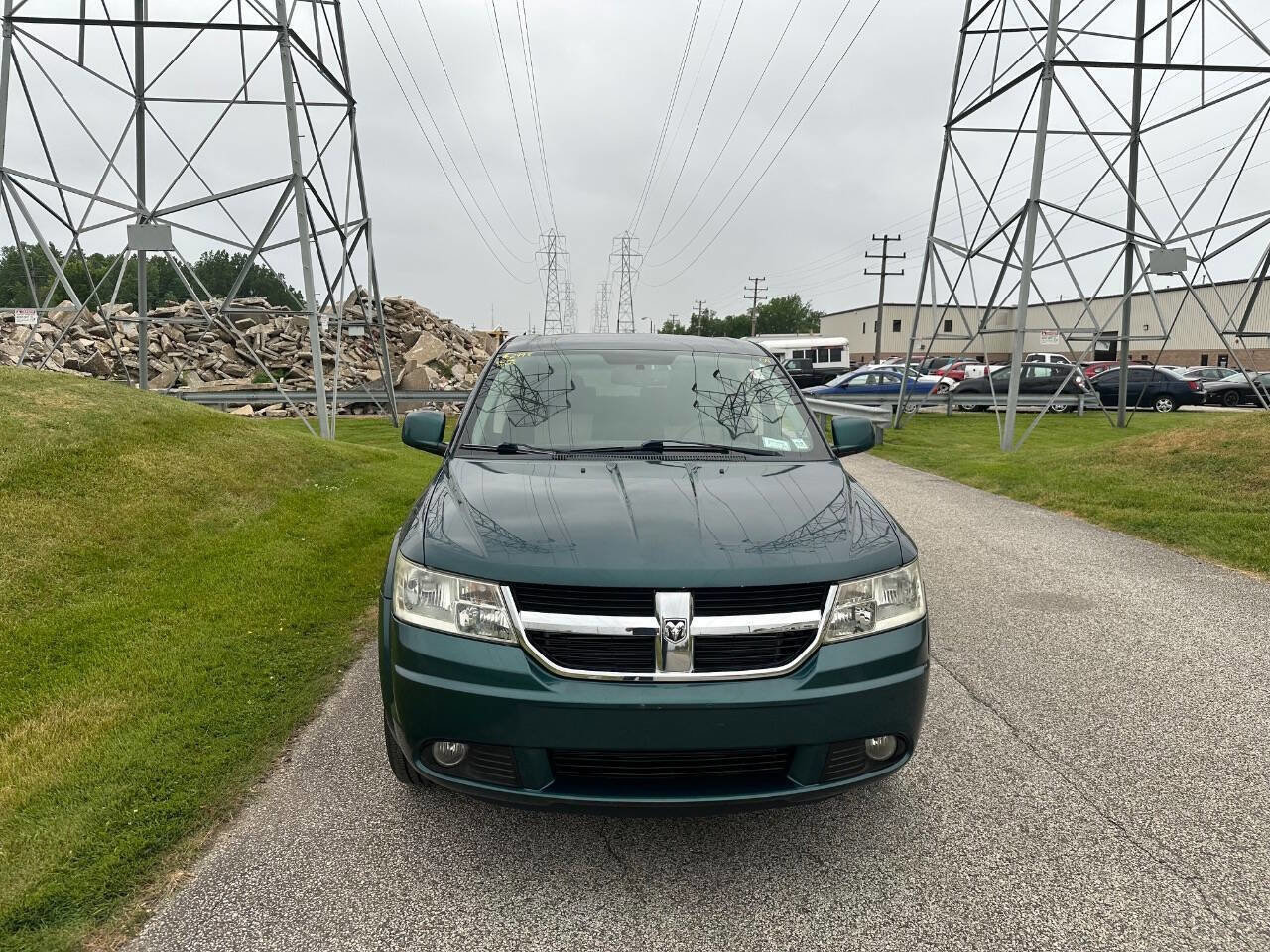 Used 2009 Dodge Journey SXT w/ Flexible Seating Group AWD/4WD image 2