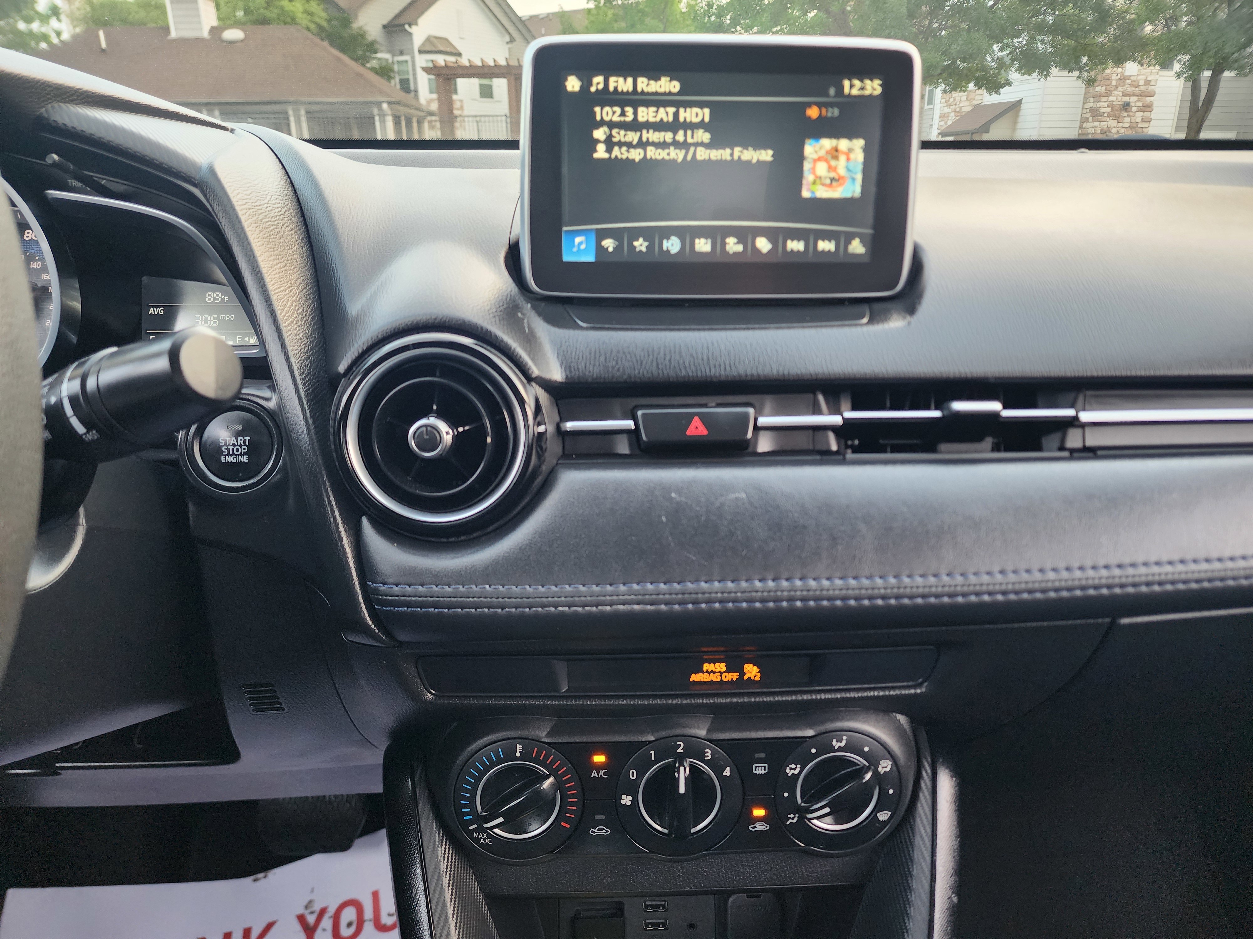 Used 2017 Toyota Yaris iA FWD image 28