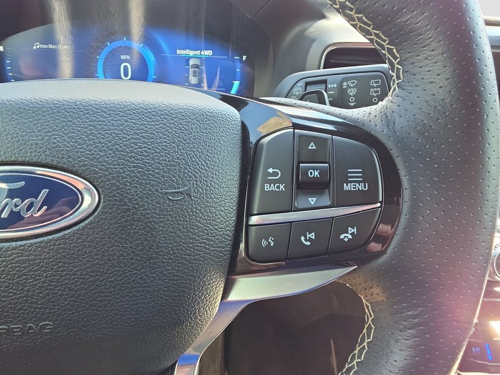 Used 2024 Ford Explorer ST w/ Equipment Group 401A AWD/4WD image 18