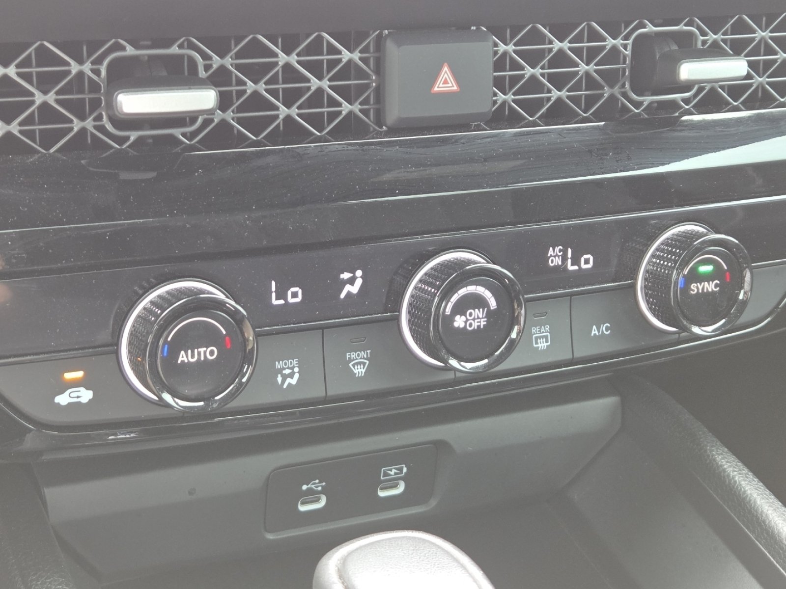 Used 2024 Honda Accord Sport image 29