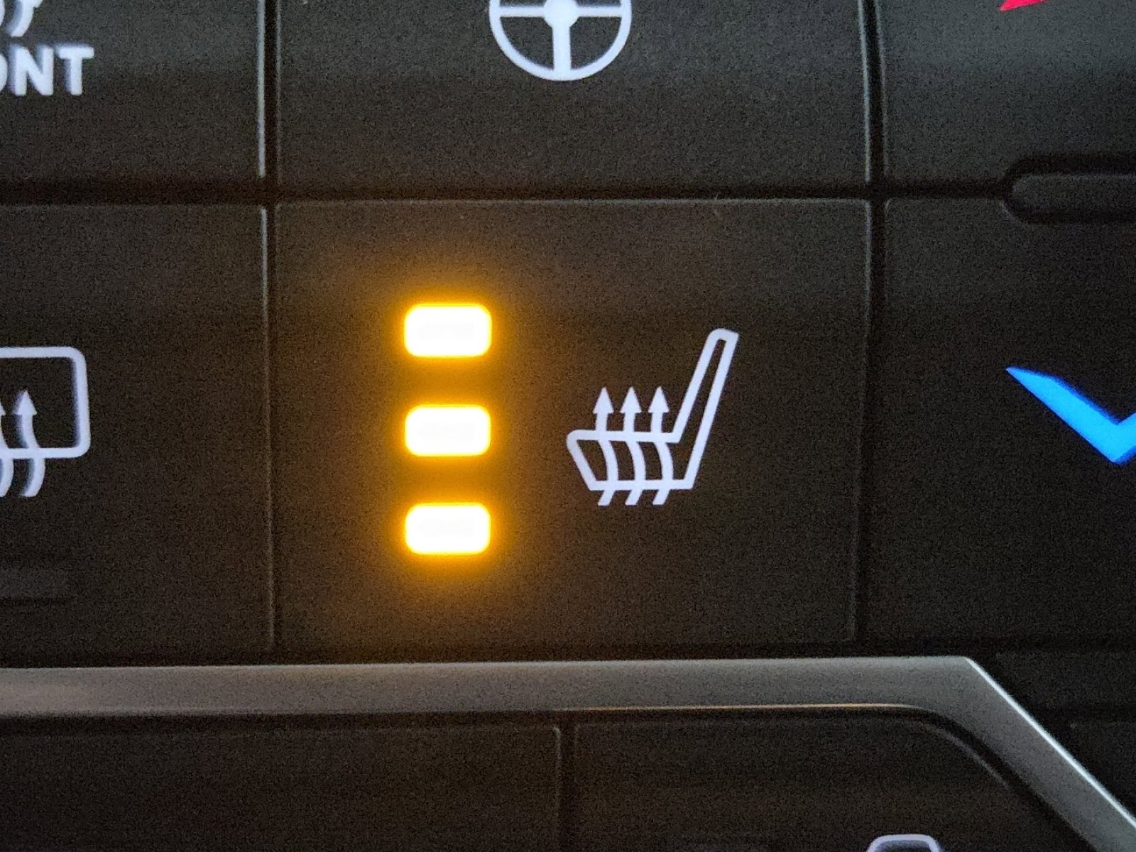 Used 2025 Jeep Wrangler Unlimited Sport image 6