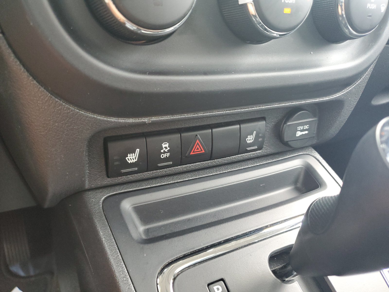 Used 2017 Jeep Patriot High Altitude AWD/4WD image 30