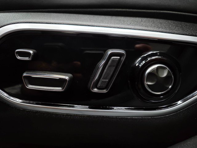 Used 2025 Jeep Wagoneer S Launch Edition AWD/4WD image 33