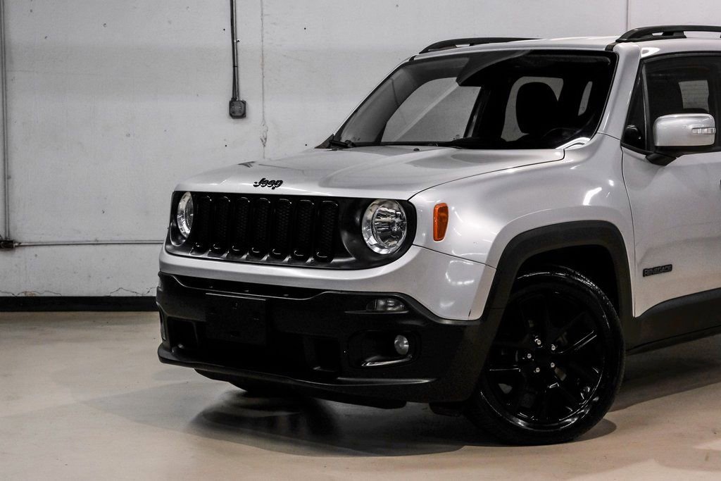 Used 2017 Jeep Renegade Altitude image 5