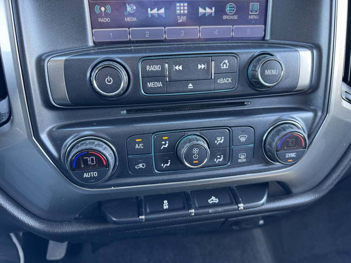 Used 2018 Chevrolet Silverado 1500 LT w/ All Star Edition image 26