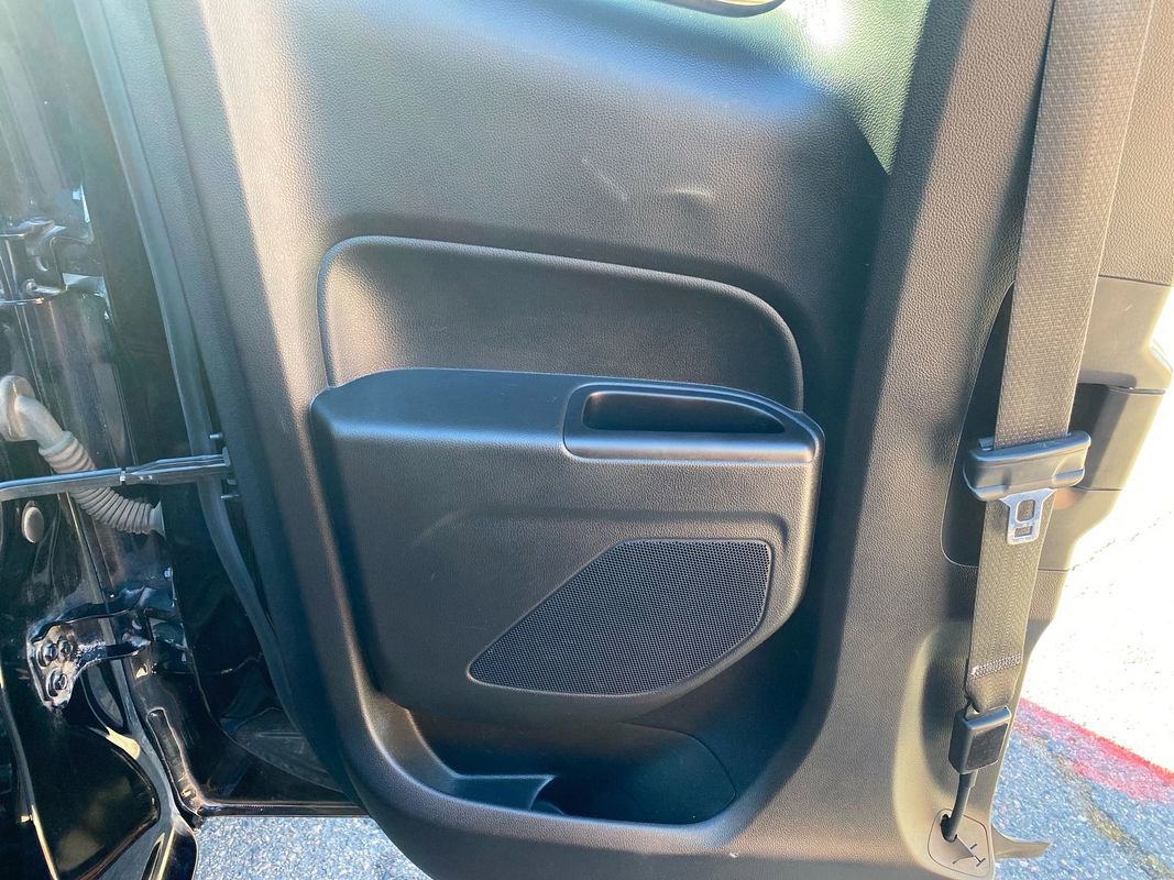 Used 2015 Chevrolet Colorado LT w/ LT Convenience Package image 29