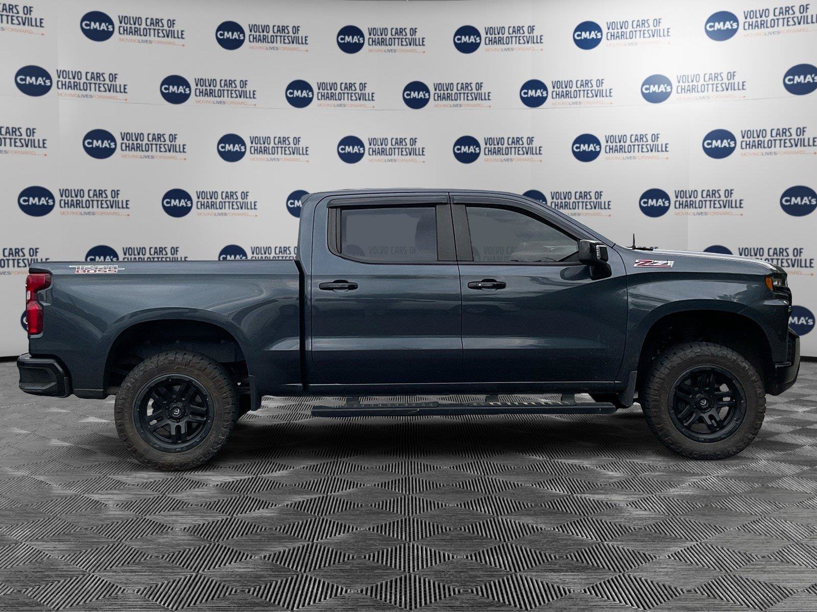 Used 2021 Chevrolet Silverado 1500 LT Trail Boss w/ Convenience Package II AWD/4WD image 6