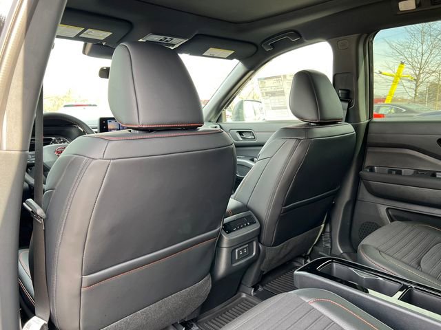 New 2026 Nissan Pathfinder SV image 34