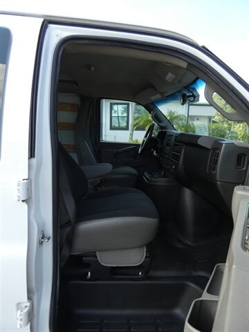 Used 2021 Chevrolet Express 2500 w/ Driver Convenience Package RWD image 41