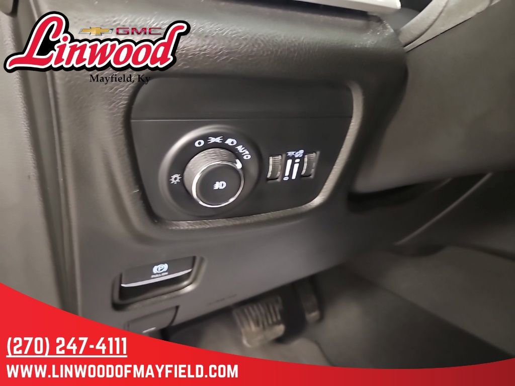 Used 2024 Jeep Grand Cherokee L Limited w/ Luxury Tech Group II image 19