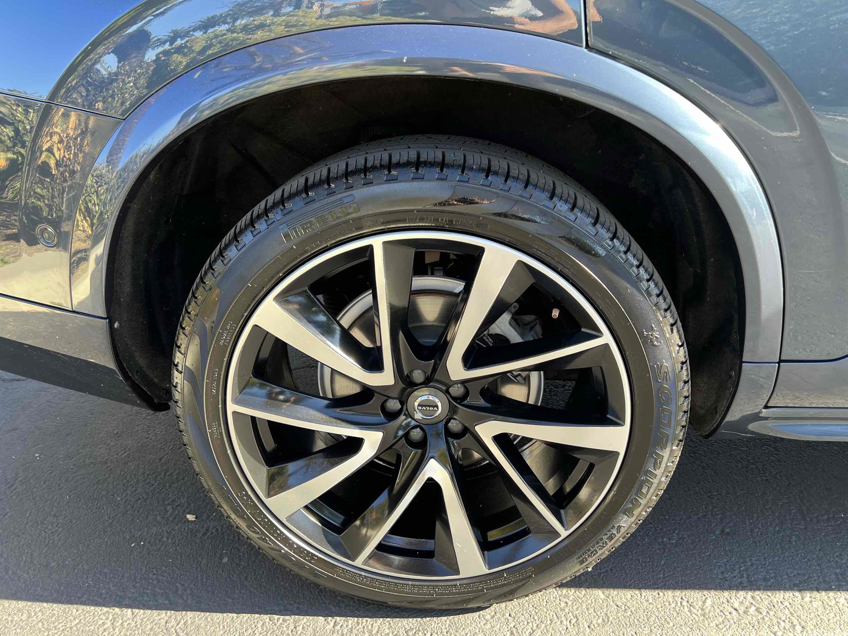 Used 2019 Volvo XC90 T6 Momentum w/ Advanced Package image 89