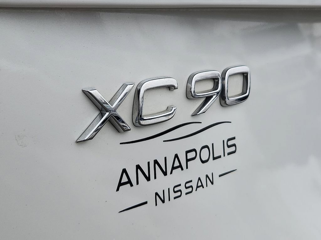 Used 2020 Volvo XC90 T6 Momentum w/ Protection Package Premier image 31