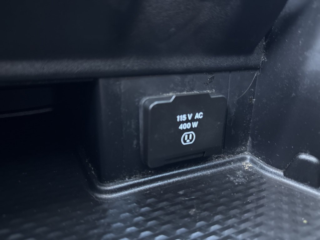 Used 2025 RAM 1500 Limited AWD/4WD image 35
