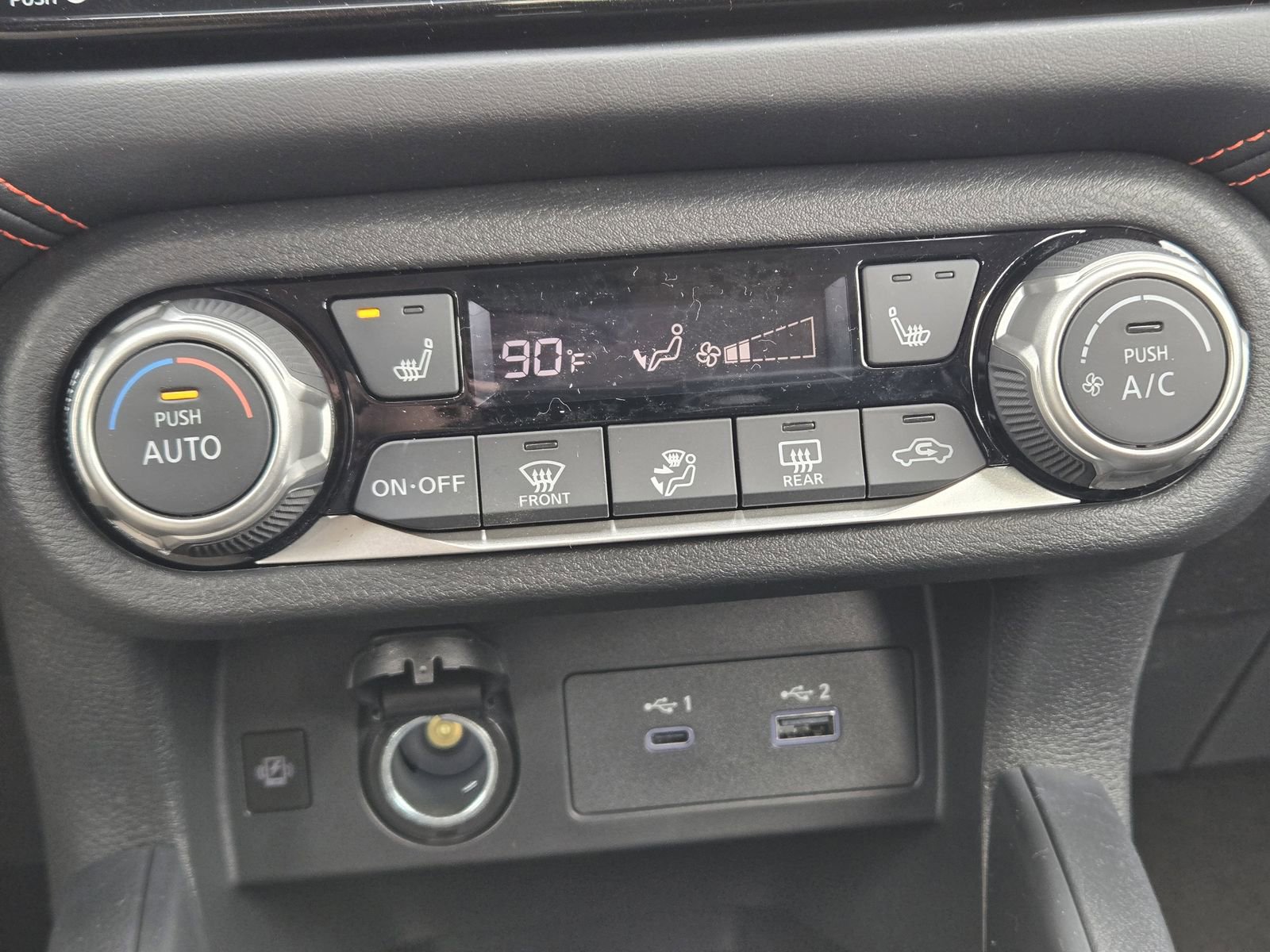 New 2025 Nissan Versa SR image 17