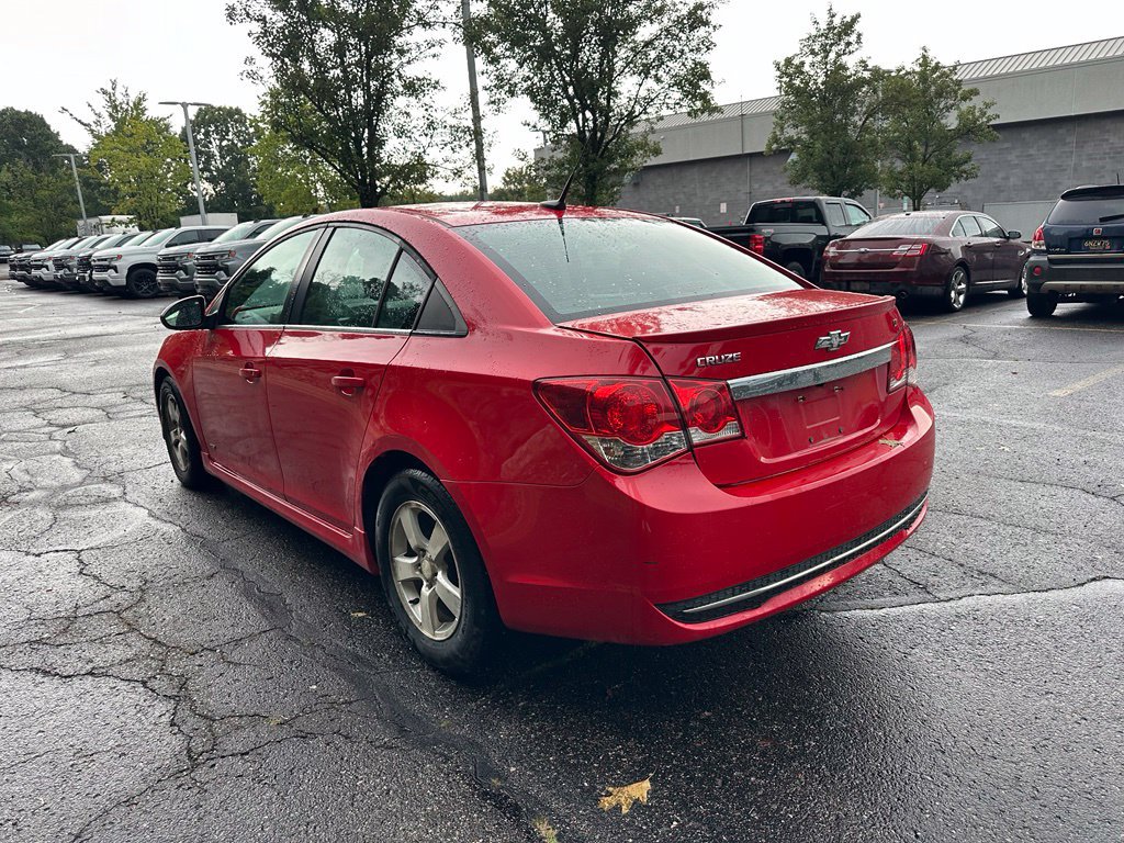 Used 2014 Chevrolet Cruze LT w/ All-Star Edition FWD image 2