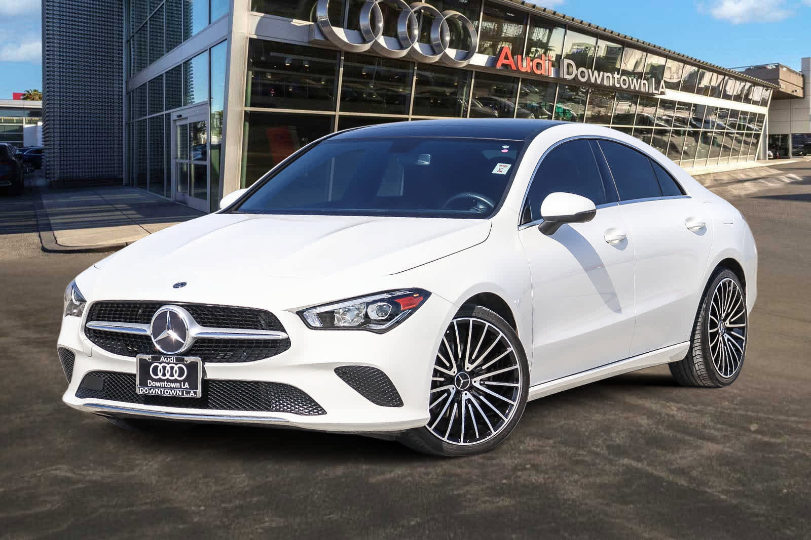 Used 2020 Mercedes-Benz CLA 250 image 1