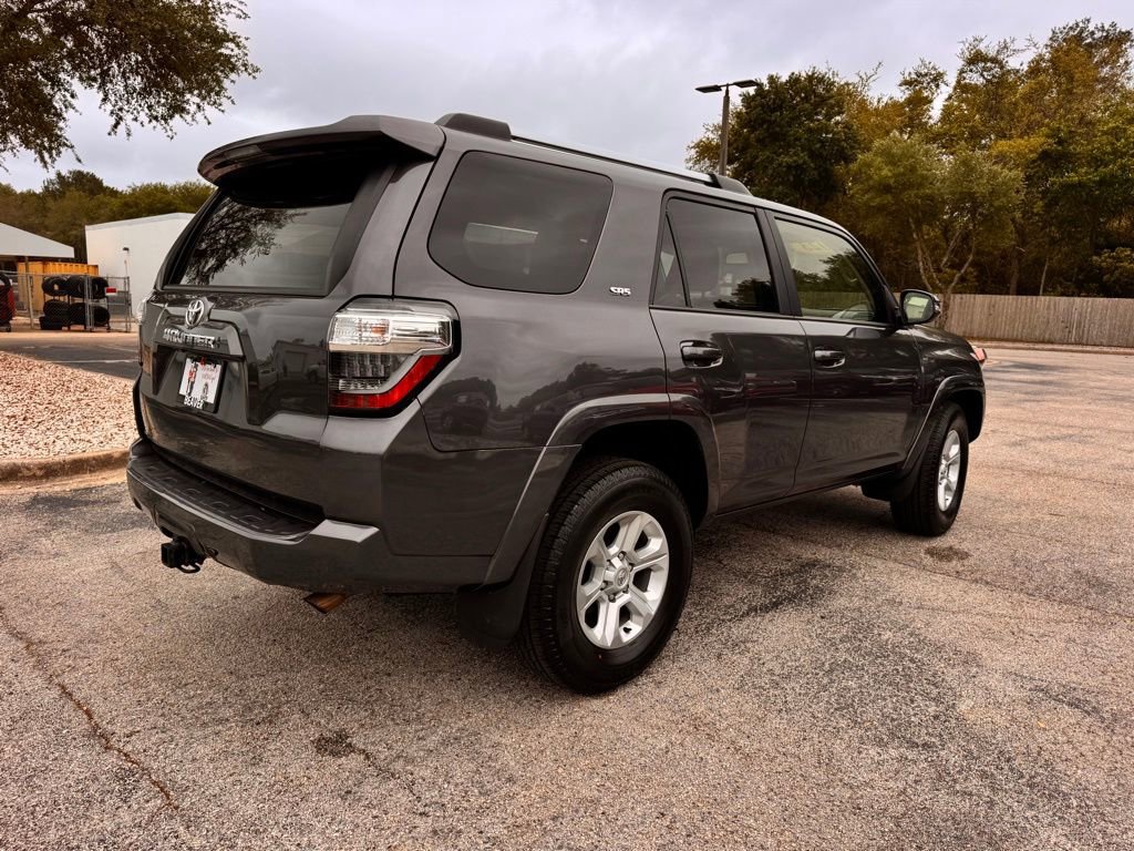 Used 2023 Toyota 4Runner SR5 Premium w/ Moonroof Package image 9