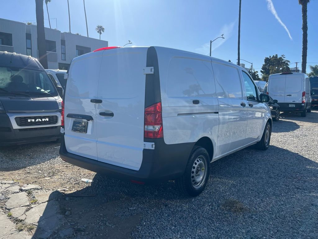 Used 2022 Mercedes-Benz Metris image 7