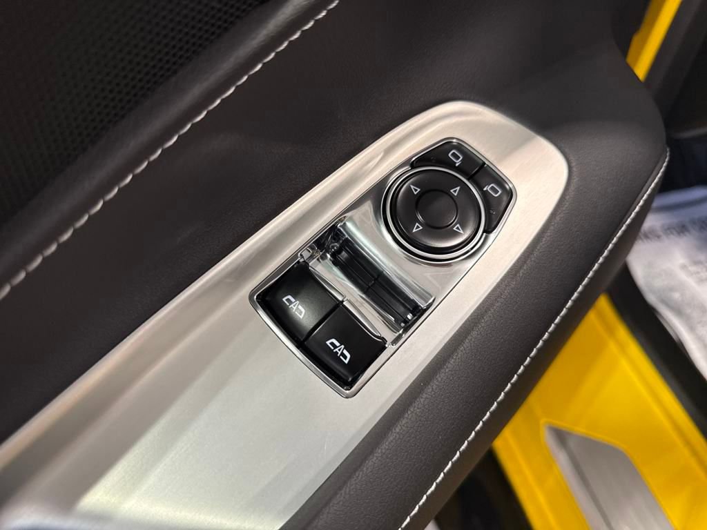 New 2025 Chevrolet Corvette E-Ray image 10