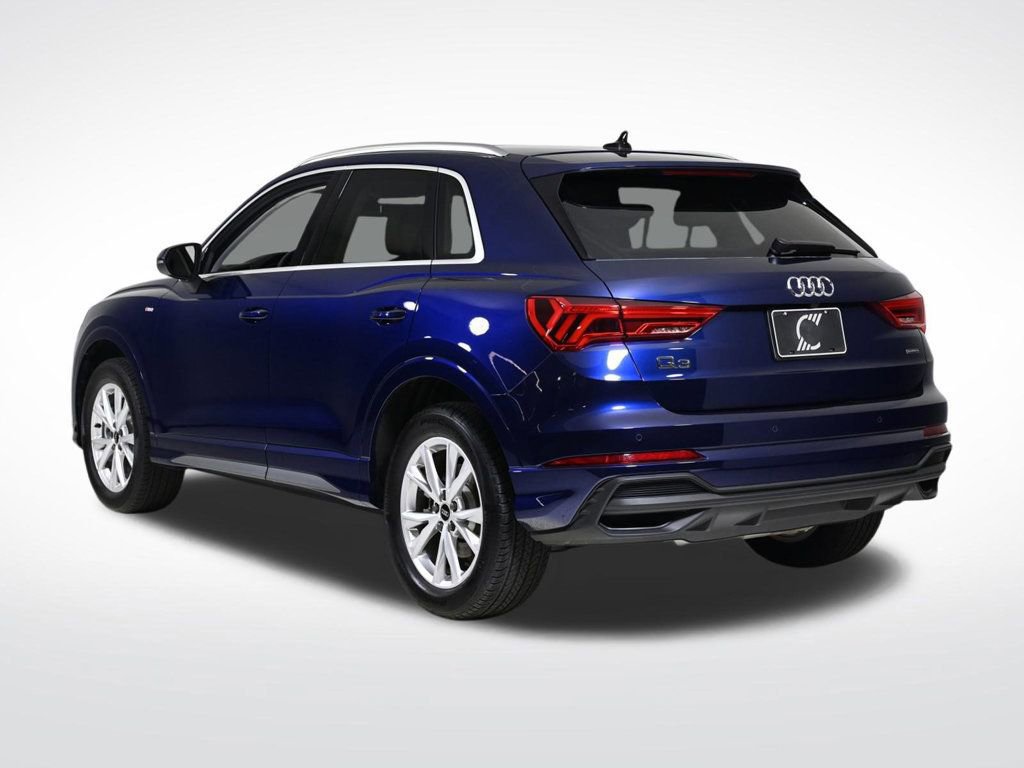 Used 2025 Audi Q3 2.0T Premium Plus w/ Premium Plus Package image 3
